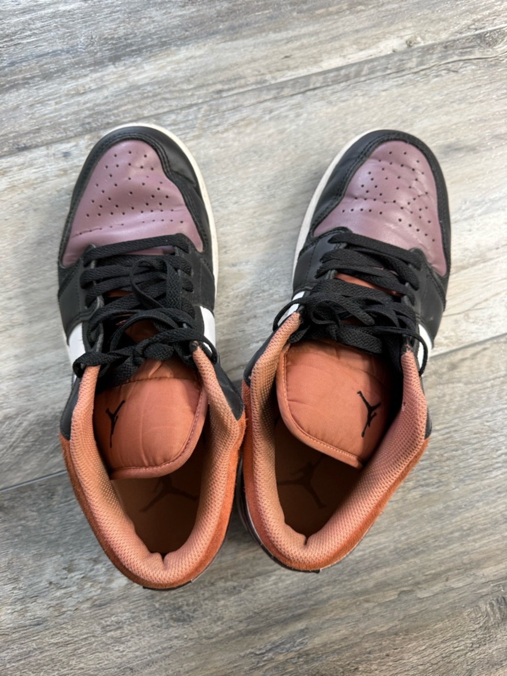 Nike Men's Low-Top Sneakers - Black, White & Mauve - Picture 4 of 6